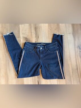 Woman’s Universal Thread Women's Dark Blue Side-Stripe Jeans